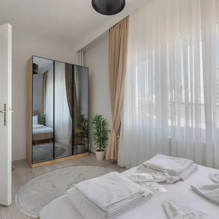 아파트 Modern 2br In The Hearth Of The 이스탄불