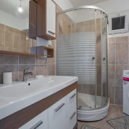 Modern 2br In The Hearth Of The 아파트 이스탄불