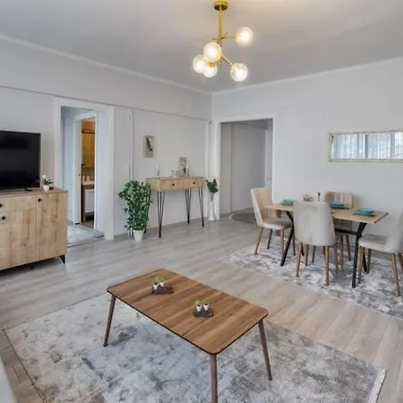 아파트 Modern 2br In The Hearth Of The 이스탄불