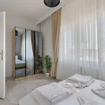 شقة Modern 2br In The Hearth Of The اسطنبول